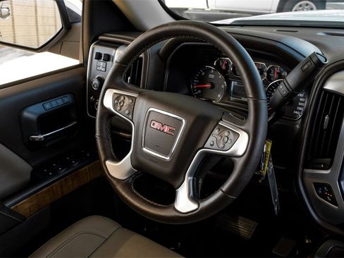 Used 2017 GMC Sierra 1500 SLT image 12