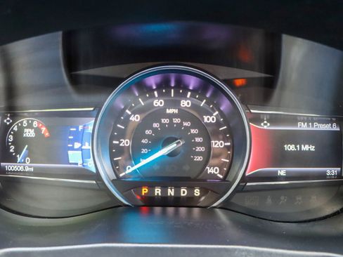 Used 2018 Ford Explorer Limited w/ Ford Safe & Smart Package image 36