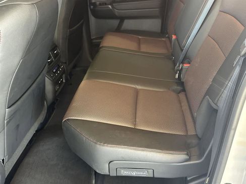 Used 2026 Honda Ridgeline Black Edition image 14