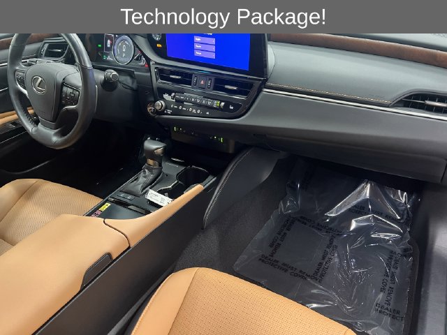 Certified 2024 Lexus ES 300h w/ Premium Package FWD image 12