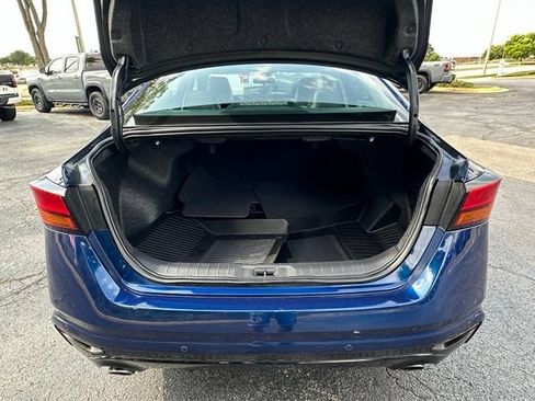 Used 2024 Nissan Altima 2.5 SR AWD/4WD image 14