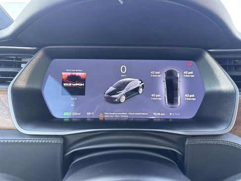 Used 2021 Tesla Model X Long Range image 11