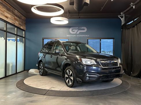 Used 2018 Subaru Forester 2.5i Premium AWD/4WD image 1