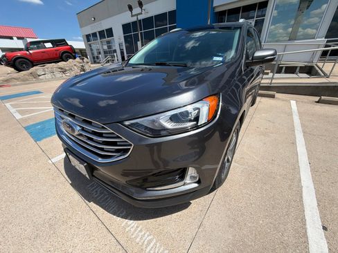 Used 2020 Ford Edge SEL w/ Convenience Package FWD image 1