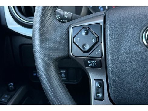 Certified 2023 Toyota Tacoma 4x4 Double Cab image 24