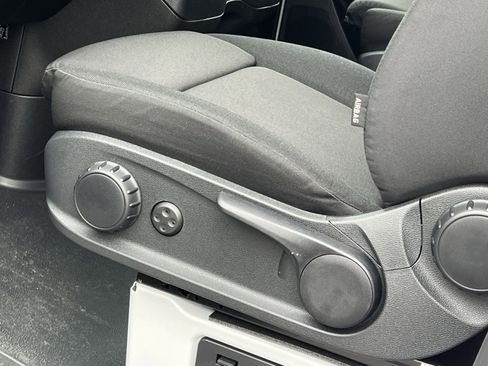 New 2026 Mercedes-Benz Sprinter 2500 image 12