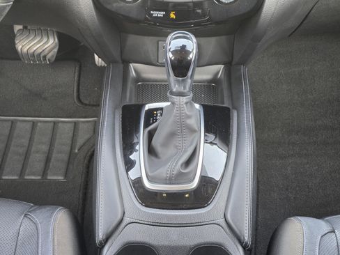 Used 2018 Nissan Rogue Sport SL w/ SL Premium Package image 23