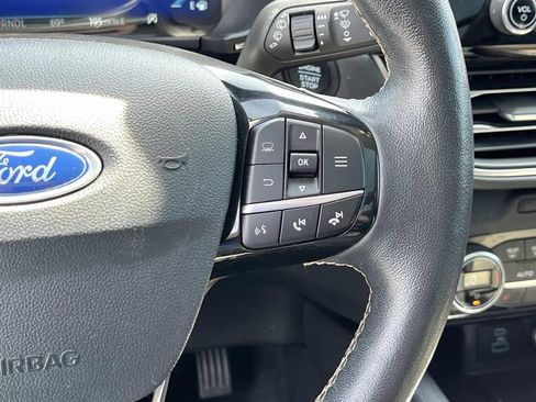 Used 2021 Ford Escape Titanium w/ Titanium Elite Package AWD/4WD image 32