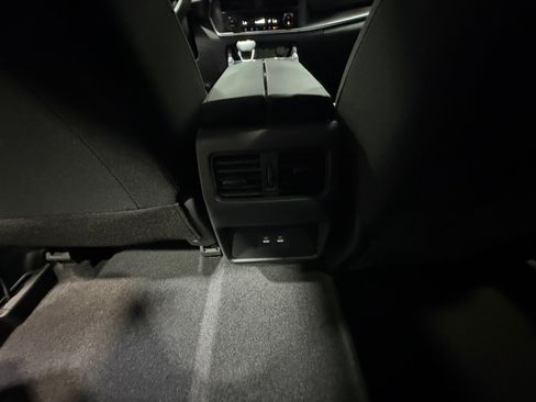 New 2026 Nissan Rogue SV FWD image 32