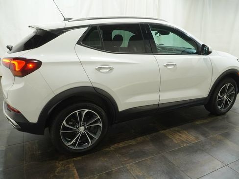 Used 2021 Buick Encore GX Essence AWD/4WD image 4