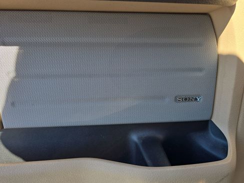 Used 2013 Ford F150 Lariat w/ Luxury Equipment Group image 15