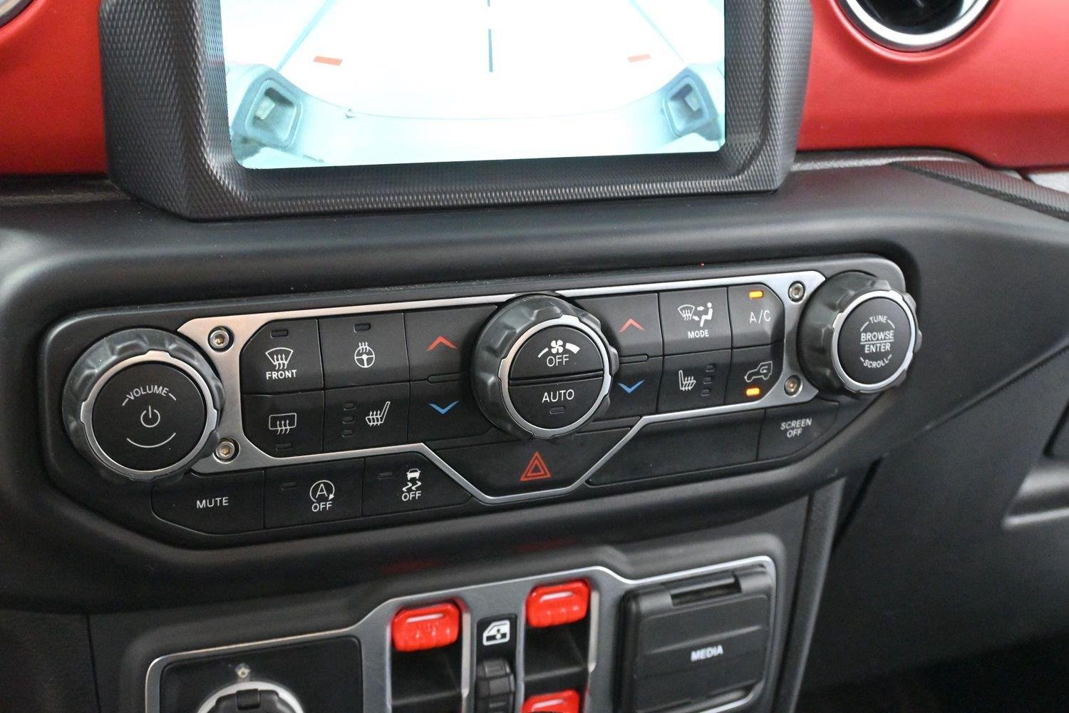 Used 2020 Jeep Gladiator Rubicon AWD/4WD image 23