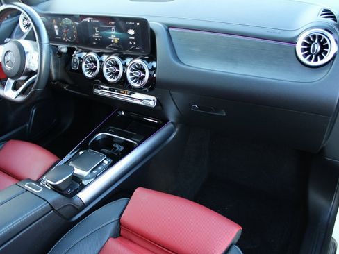 Used 2022 Mercedes-Benz GLA 35 AMG GLA 35 AMG 4MATICﾮ image 25