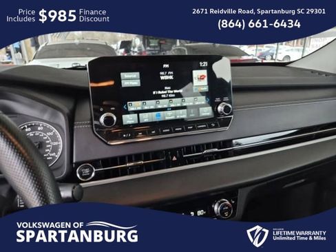 Used 2024 Mitsubishi Outlander SE image 6