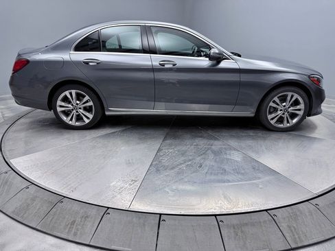 Used 2019 Mercedes-Benz C 300 4MATIC Sedan image 4