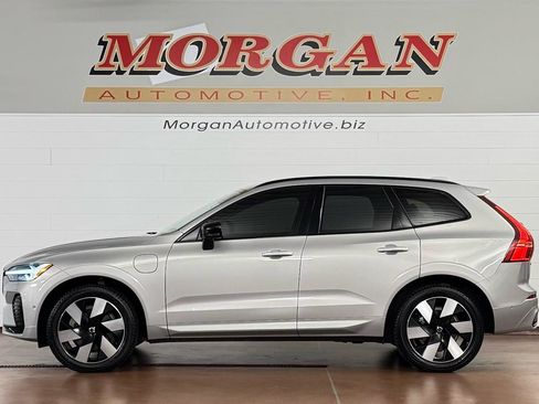 Used 2023 Volvo XC60 T8 Plus w/ Climate Package image 6