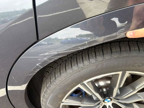 Used 2021 BMW X6 M50i w/ Premium Package AWD/4WD image 32