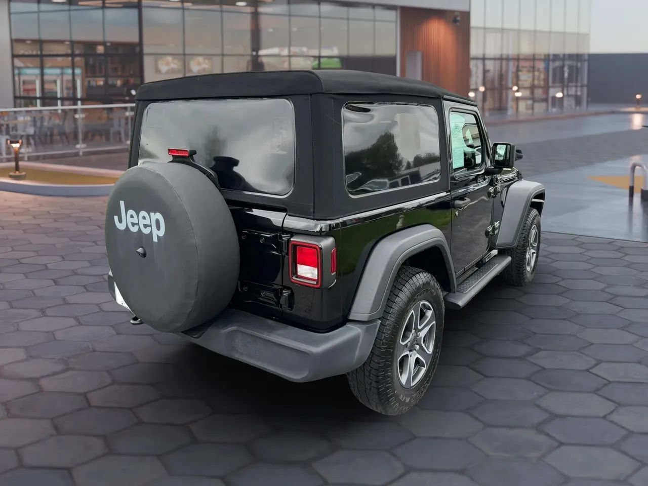 Used 2020 Jeep Wrangler Sport AWD/4WD image 11
