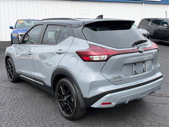 Used 2023 Nissan Kicks SR w/ SR Premium Package FWD image 6