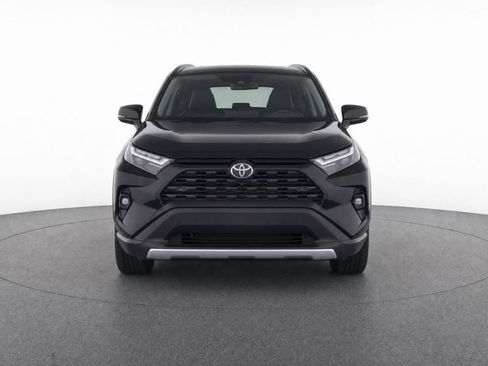 Used 2025 Toyota RAV4 Limited w/ Advanced Technology Package AWD/4WD image 5