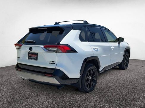Used 2023 Toyota RAV4 XSE AWD/4WD image 8