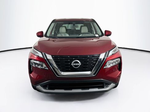 Used 2023 Nissan Rogue SV AWD/4WD image 2