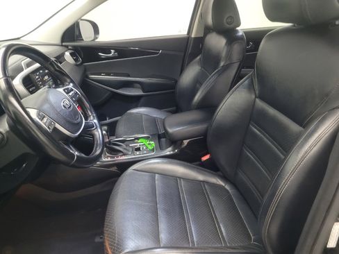Used 2020 Kia Sorento EX AWD/4WD image 17