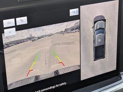 Used 2023 Ford F150 Lariat w/ Trailer Tow Package image 13