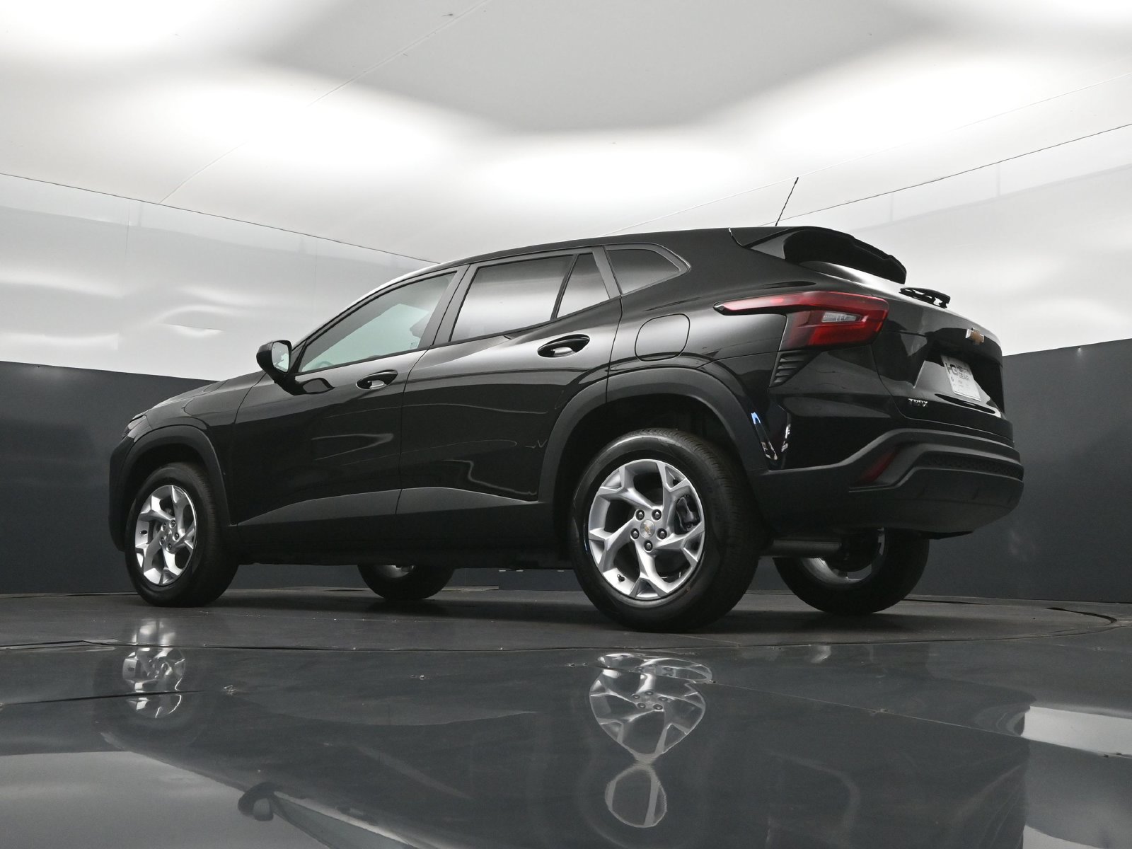 New 2026 Chevrolet Trax LS w/ LS Convenience Package FWD image 40