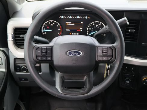 Used 2024 Ford F250 XL RWD image 17