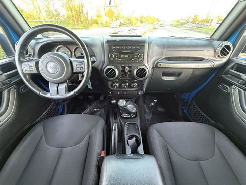 Used 2016 Jeep Wrangler Unlimited Sport w/ Quick Order Package 23S AWD/4WD image 26