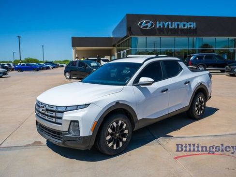 Used 2025 Hyundai Santa Cruz SEL FWD image 1