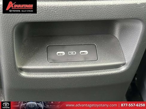 Used 2025 Honda CR-V EX-L image 16