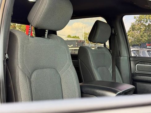 Used 2019 RAM 1500 Big Horn AWD/4WD image 32
