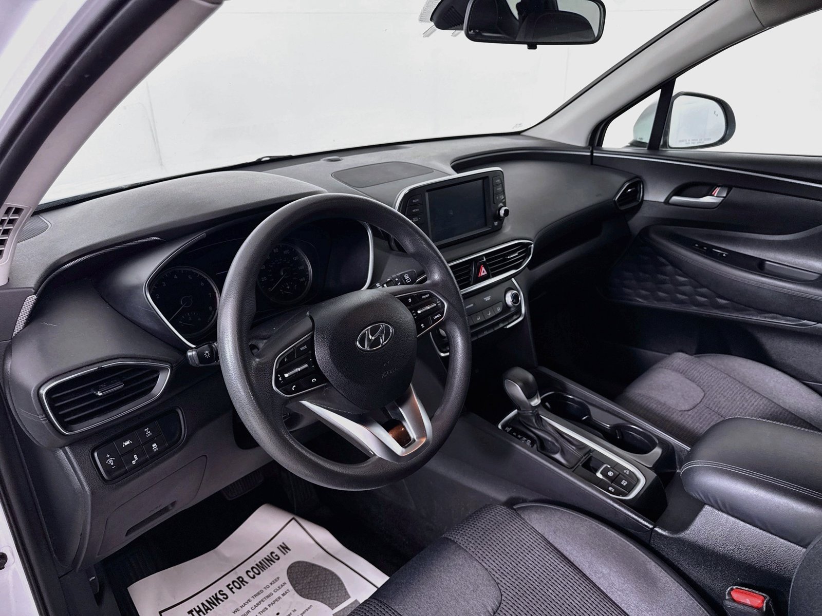 Used 2019 Hyundai Santa Fe SE AWD/4WD image 4