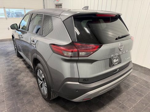 Used 2023 Nissan Rogue SV AWD/4WD image 4