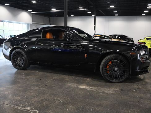 Used 2021 Rolls-Royce Wraith w/ Rolls-Royce Signature Package RWD image 8