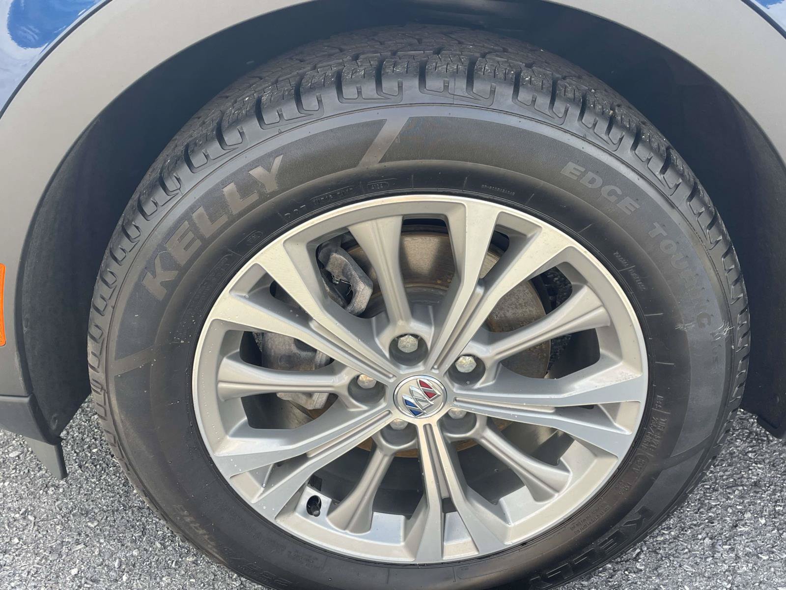 Used 2023 Buick Envision Preferred FWD image 7