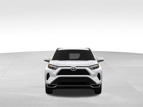 New 2025 Toyota RAV4 SE image 17