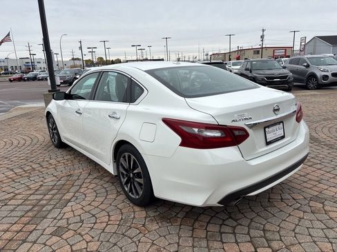 Used 2018 Nissan Altima 2.5 SV image 7