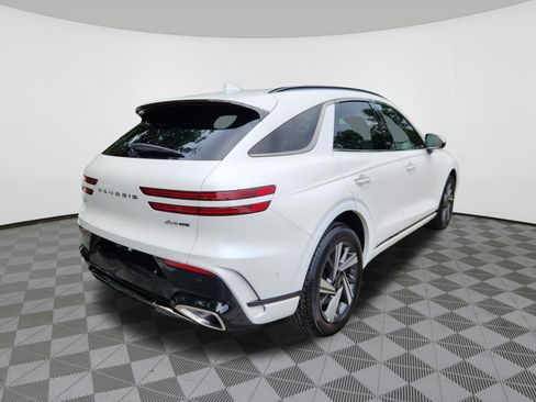 Used 2026 Genesis GV70 3.5T Sport Advanced AWD/4WD image 4