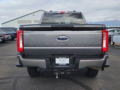 Used 2024 Ford F250 XLT image 21
