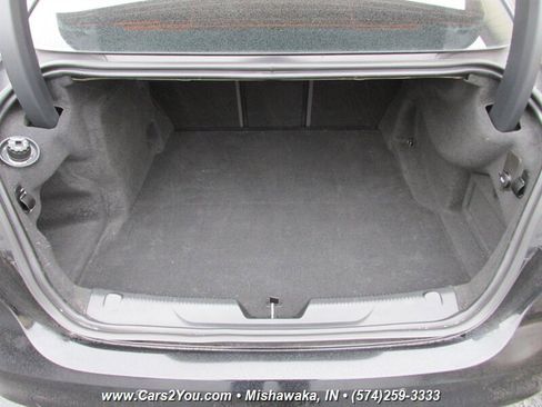 Used 2017 Jaguar XE Prestige image 12