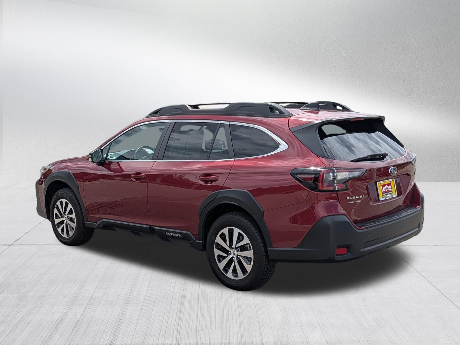 Used 2025 Subaru Outback Premium AWD/4WD image 5