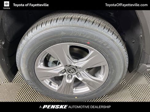 New 2025 Toyota RAV4 XLE image 15