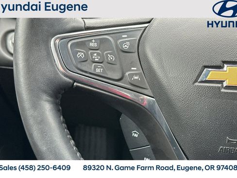 Used 2017 Chevrolet Volt Premier w/ Driver Confidence II Package image 34