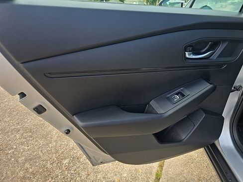 Used 2025 Honda Accord LX image 30