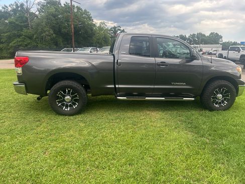 Used 2013 Toyota Tundra 2WD Double Cab w/ SR5 Pkg image 7