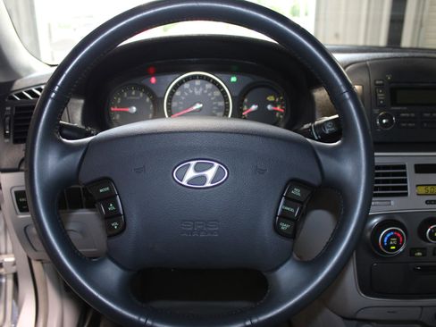 Used 2006 Hyundai Sonata GLS image 10