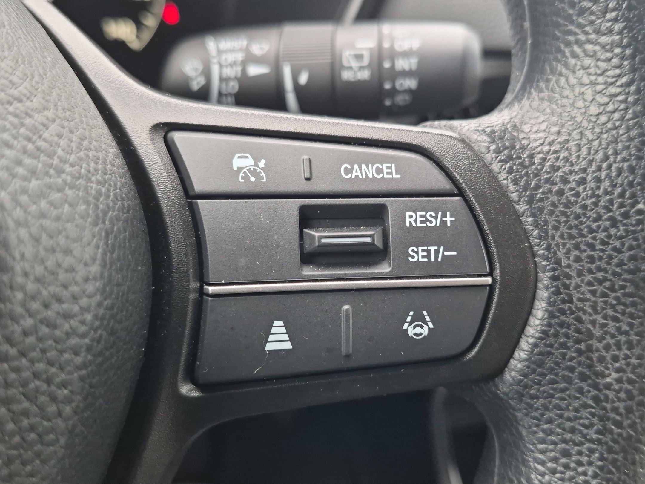 Used 2024 Honda CR-V EX image 15
